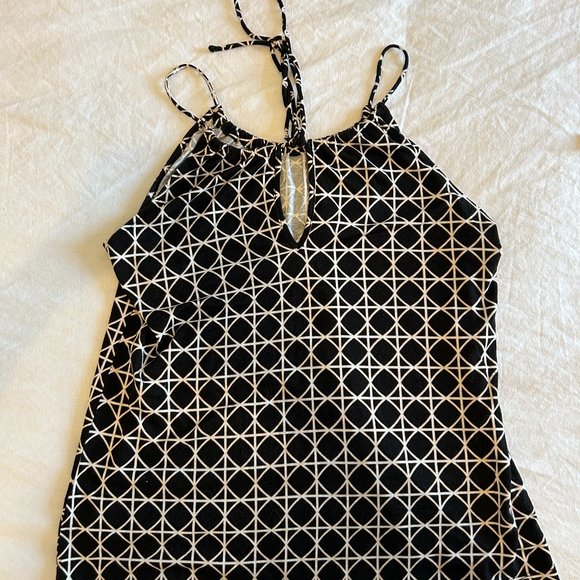 Club Monaco dressy tank top - Picture 1 of 1